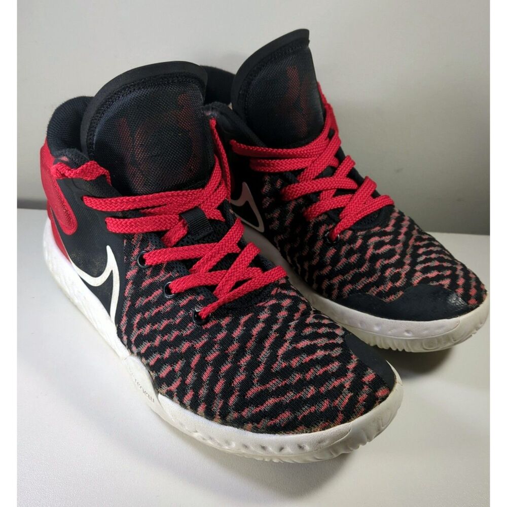 Nike KD Trey-5 VIII Size Men’s 7.5 Bred Basketball Black Red Sneakers